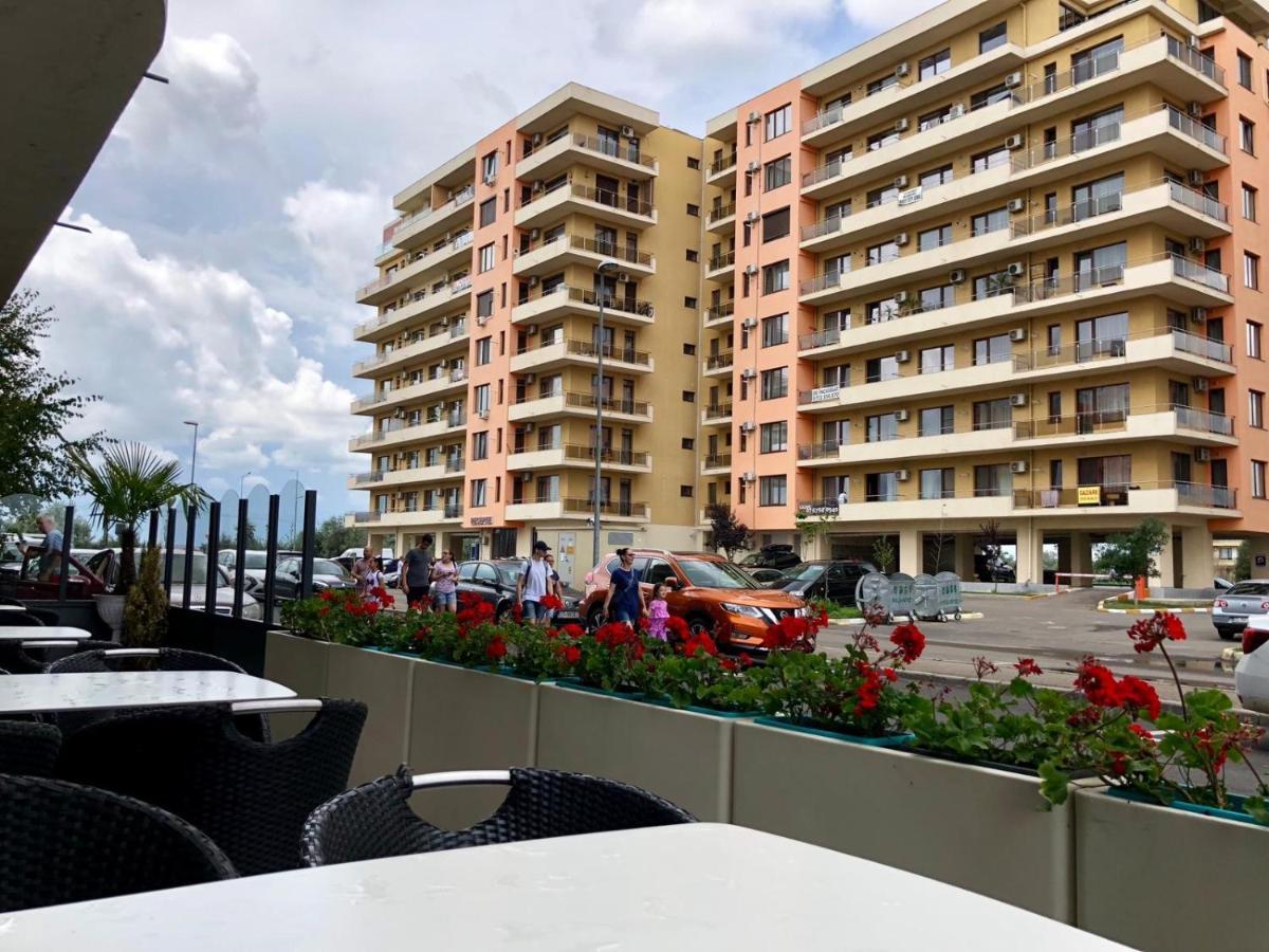 Valy Apartments Summerland มามายา ภายนอก รูปภาพ