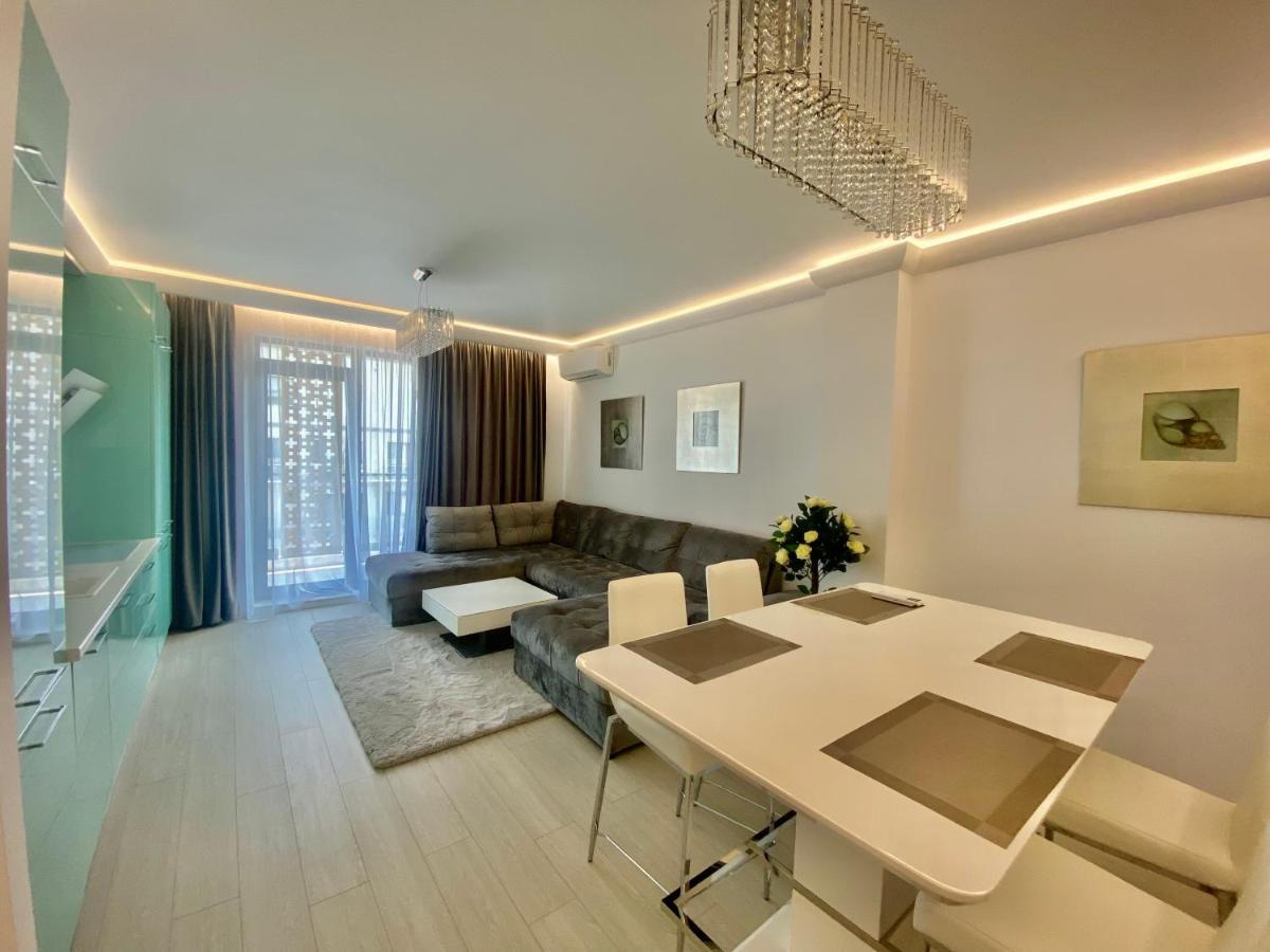 Valy Apartments Summerland มามายา ภายนอก รูปภาพ